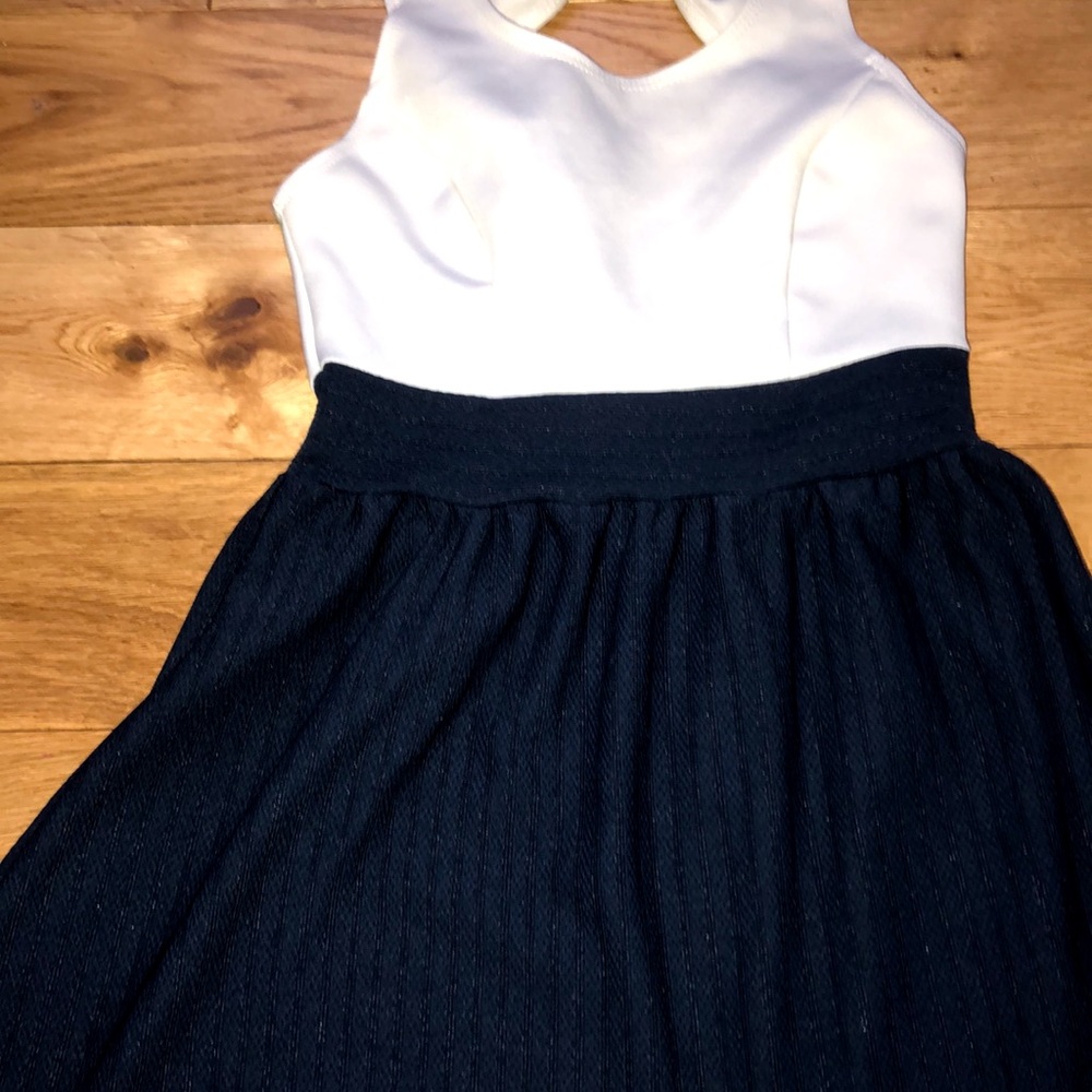 White and navy blue dress